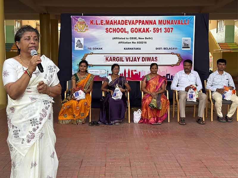 Kargil Vijay Diwas Celebration at KLE Mahadevappanna Munavalli School, Gokak