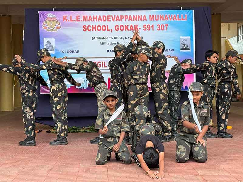 Kargil Vijay Diwas Celebration at KLE Mahadevappanna Munavalli School, Gokak