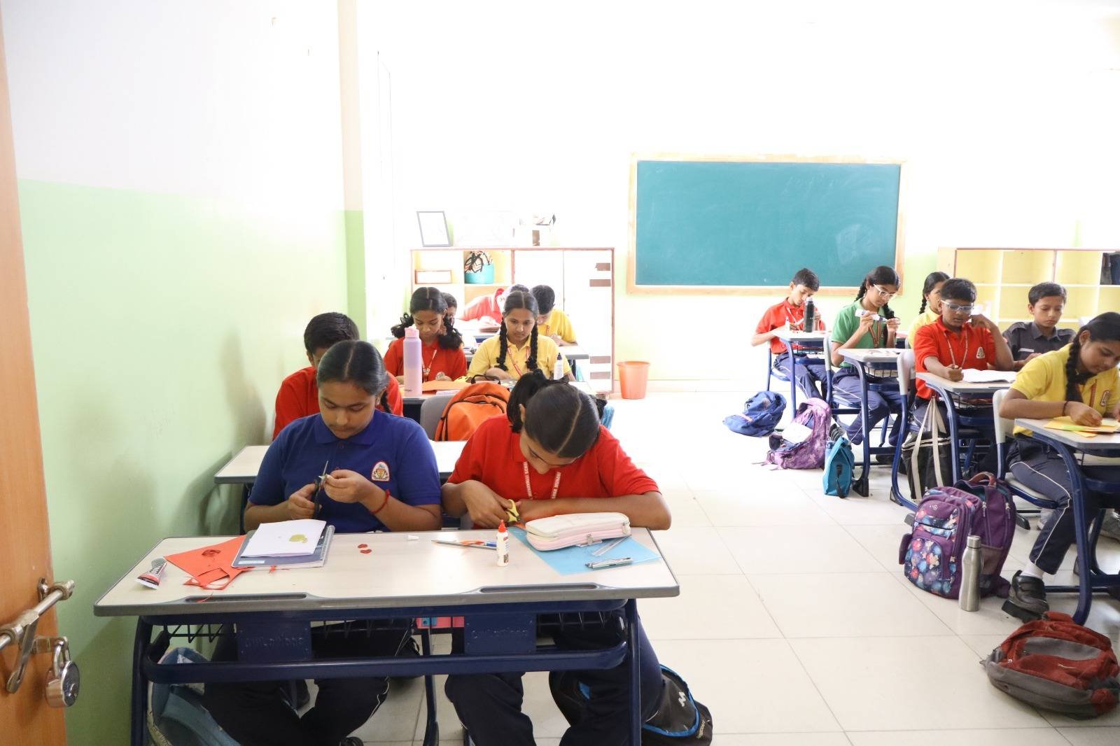 Class-wise Competitions at KLE Mahadevappanna Munavalli School